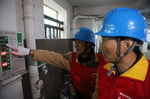 國網寧波市鄞州區供電公司：老舊小區充電難 集中充電點來幫忙