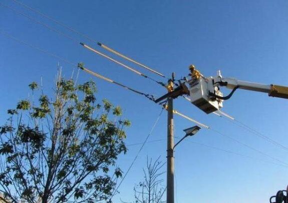 國網東營市河口區供電公司帶電作業保供電