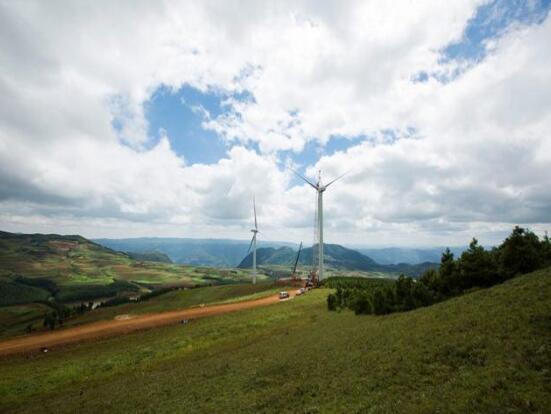 中國一重、上海電氣聯合開發下線4種風電機型