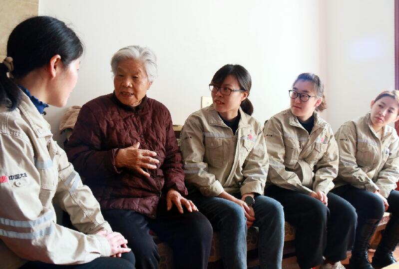 別樣婦女節，溫暖老人心