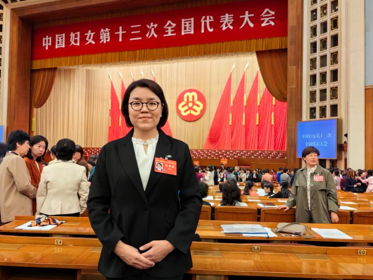 中國能建北京設備公司黨委書記、董事長，中國能建首批一級技術專家張月華獲全國三八紅旗手榮譽稱號