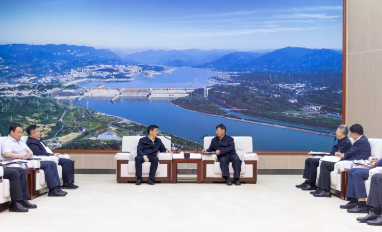 三峽集團與內蒙古自治區座談