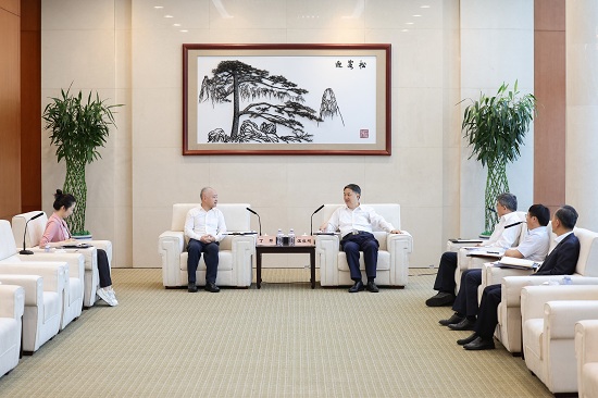 華能集團黨組書記、董事長溫樞剛會見?？谑惺虚L丁暉