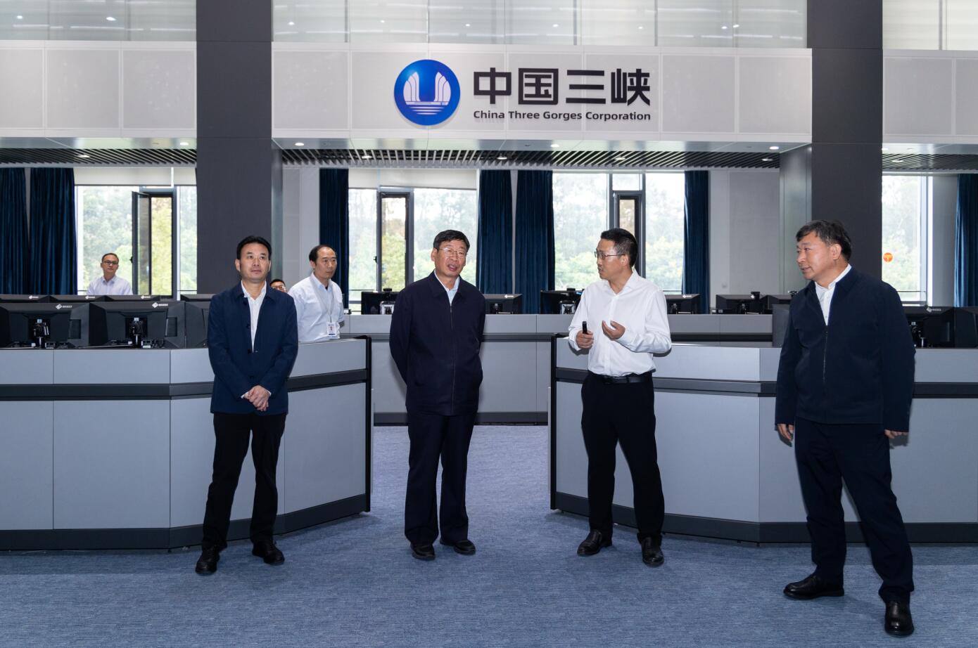 三峽集團董事長、黨組書記劉偉平調研三峽集團云南區域工作