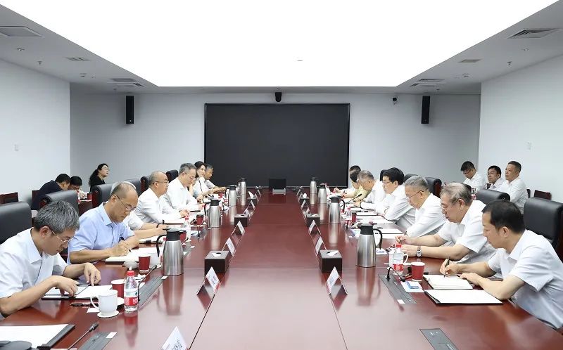 國家電網(wǎng)公司董事長、黨組書記張智剛拜訪懷柔實驗室并交流座談