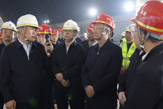 中國電建黨委副書記、總經理王斌赴高原重大項目調研指導工作 宣講黨的二十屆三中全會精神