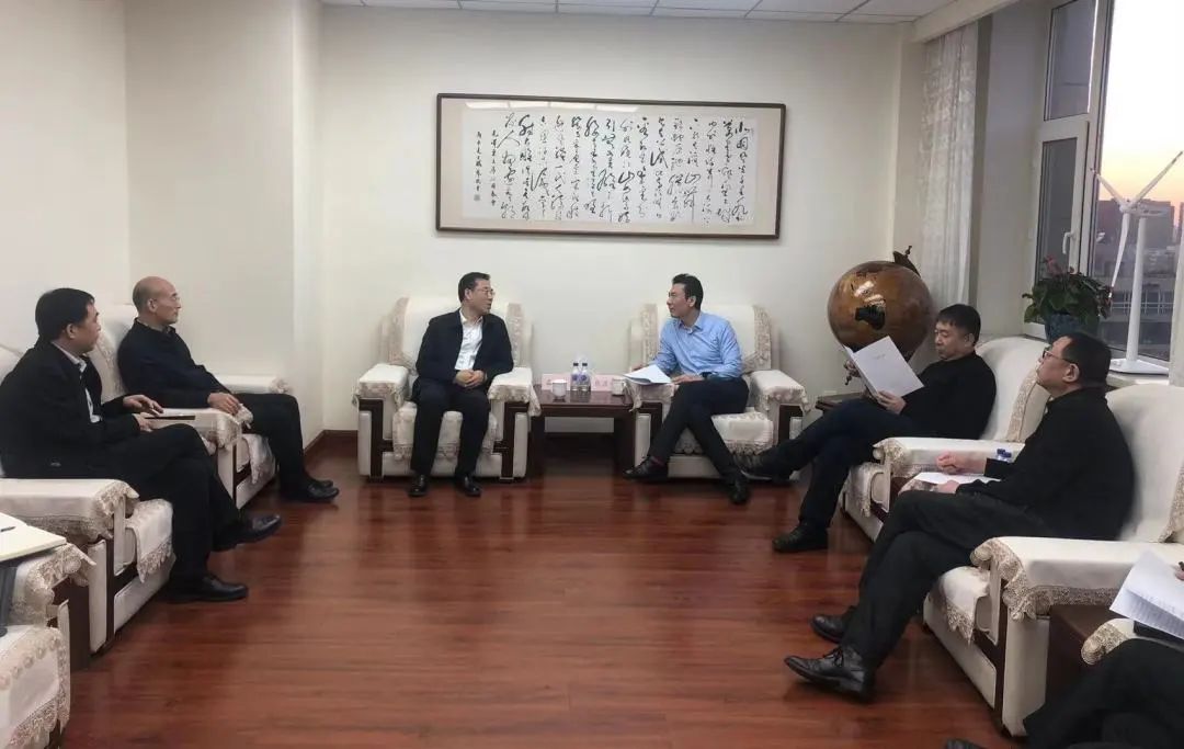 華電吉林公司黨委書記孫毅、黨委副書記鄭成杰拜會吉林省能源局黨組書記、局長趙彥峰